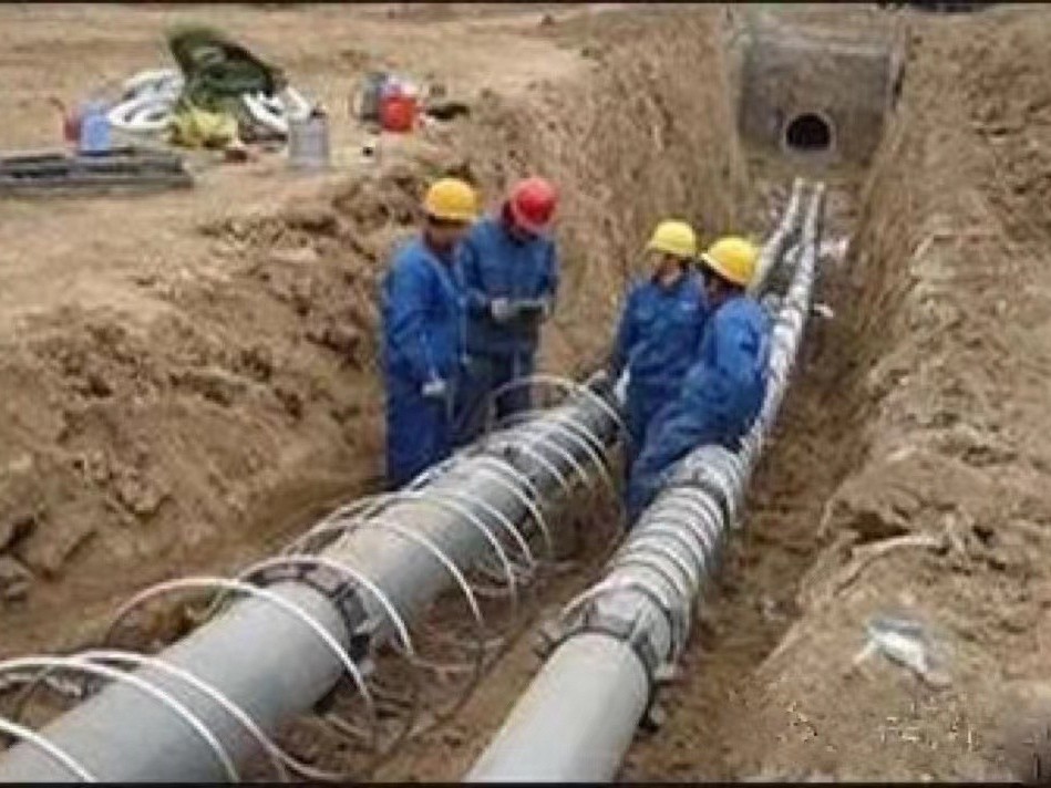 鋼質(zhì)管道過路橋套管內(nèi)部帶狀犧牲陽極陰極保護(hù)設(shè)施
